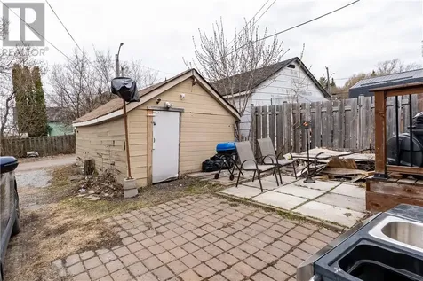 385 Eva Avenue Sudbury ON P3C 4N2