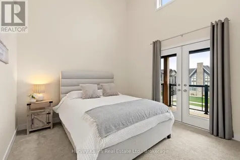 157 Springside Crescent Blue Mountains ON L9Y 5L3