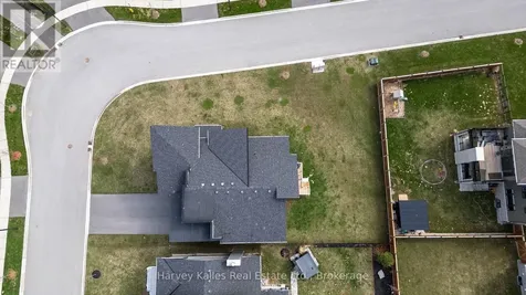 157 Springside Crescent Blue Mountains ON L9Y 5L3