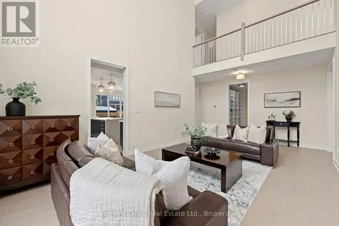 157 Springside Crescent Blue Mountains ON L9Y 5L3