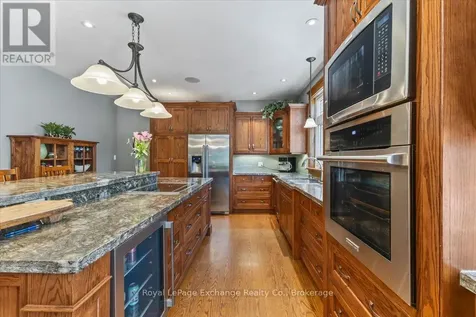 195 Birchwood Avenue Kincardine ON N0G 2T0