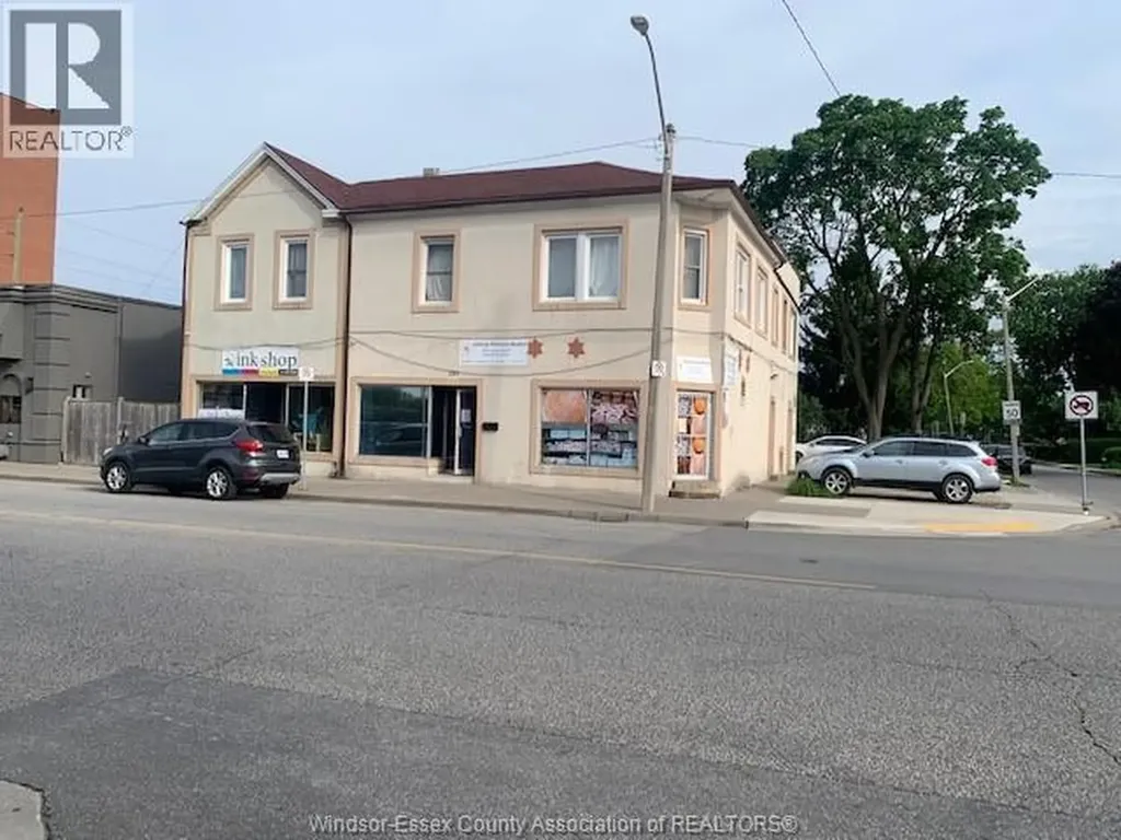 1006 Windsor Avenue Windsor ON N9A 1K4