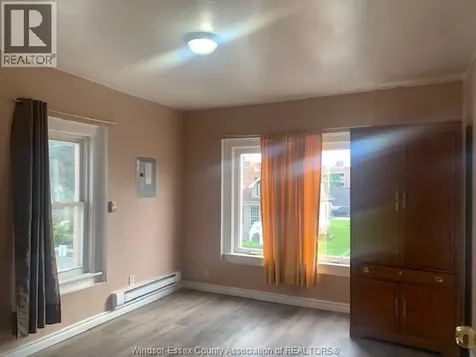 1006 Windsor Avenue Windsor ON N9A 1K4