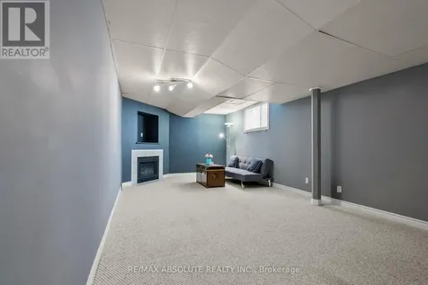 4199 Owl Valley Drive Ottawa ON K1V 1L9