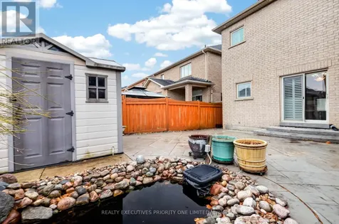 130 Greenview Circle Vaughan ON L6A 0B6