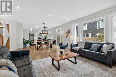 1011 Carden Lane Ottawa ON K1W 0N3