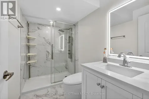 1011 Carden Lane Ottawa ON K1W 0N3