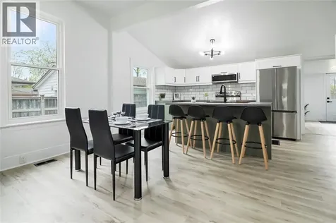 867 Devine Street Sarnia ON N7T 1X3
