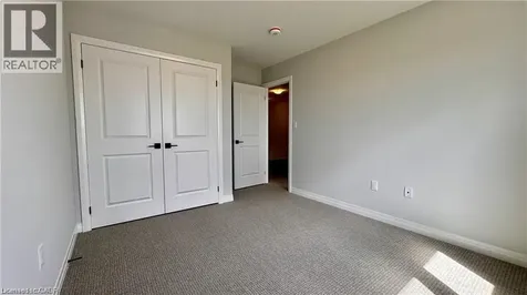 155 Equestrian Way Cambridge ON N3E 0E8