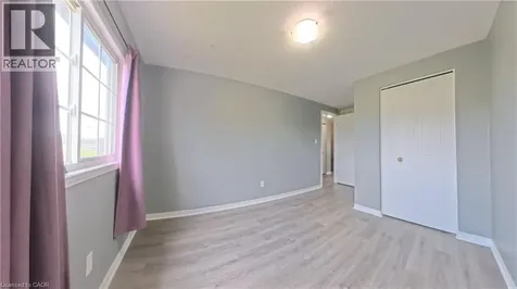 193 Prosperity Drive Kitchener ON N2E 4E5