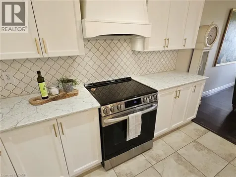51 Driftwood Drive Simcoe ON N3Y 0A3