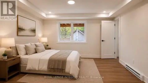 372 Berkley Avenue Ottawa ON K2A 2G7