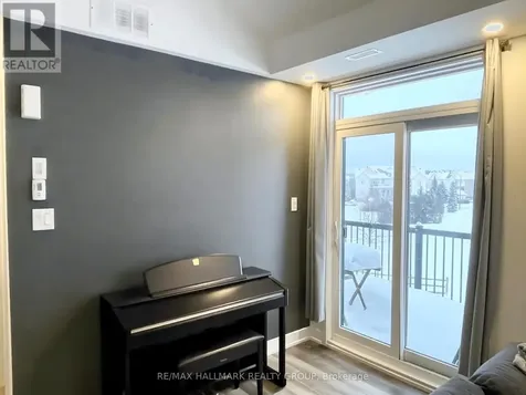 300 Tulum Crescent Ottawa ON K2S 2Y4