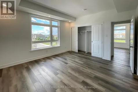 300 Tulum Crescent Ottawa ON K2S 2Y4