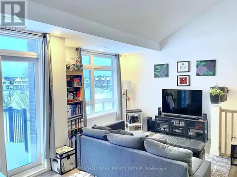 300 Tulum Crescent Ottawa ON K2S 2Y4