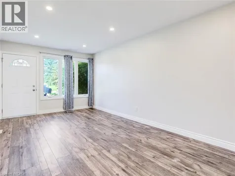 833 Doon Village Road Kitchener ON N2P 1A1