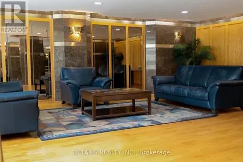 2760 Carousel Crescent Ottawa ON K1T 2N4
