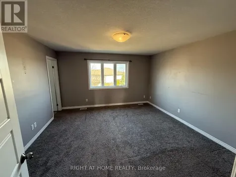 133 Templewood Drive Kitchener ON N2R 1Y4