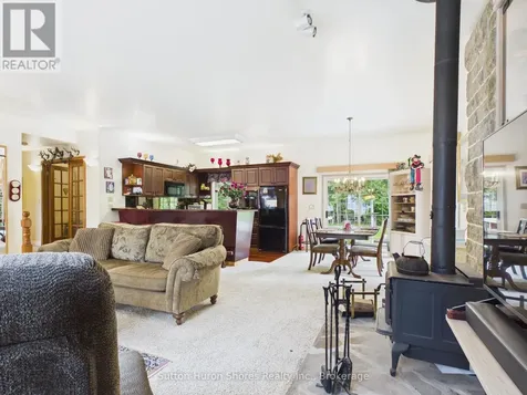 484 Sunset Drive Kincardine ON N0H 2C5