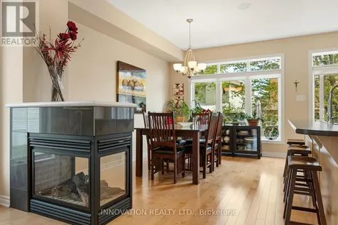 372 Kingbrook Drive Ottawa ON K2M 0G2
