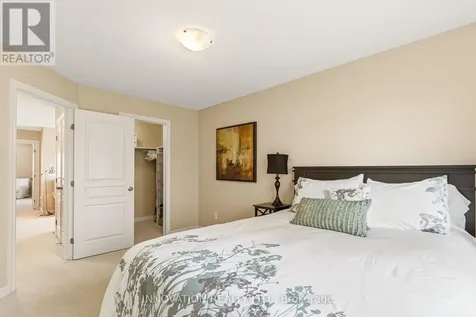 372 Kingbrook Drive Ottawa ON K2M 0G2