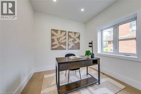 1411 Mountain Grove Avenue Burlington ON L7P 2H1