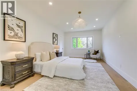1411 Mountain Grove Avenue Burlington ON L7P 2H1