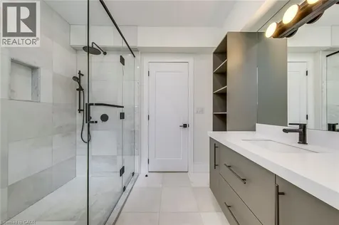 1411 Mountain Grove Avenue Burlington ON L7P 2H1