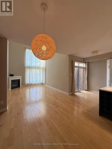 1158 Tischart Crescent Ottawa ON K2T 0G4