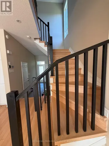 1158 Tischart Crescent Ottawa ON K2T 0G4