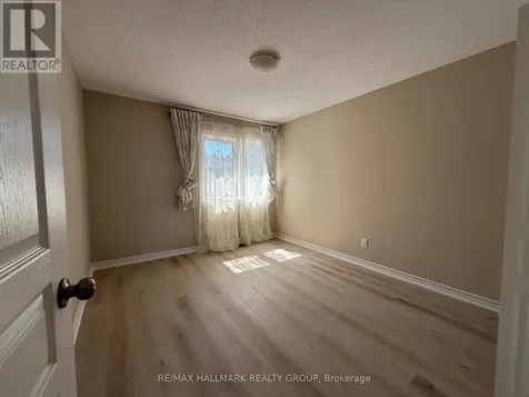 1158 Tischart Crescent Ottawa ON K2T 0G4