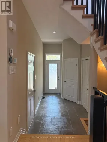 1158 Tischart Crescent Ottawa ON K2T 0G4