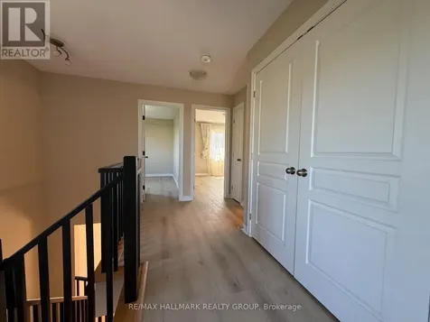 1158 Tischart Crescent Ottawa ON K2T 0G4