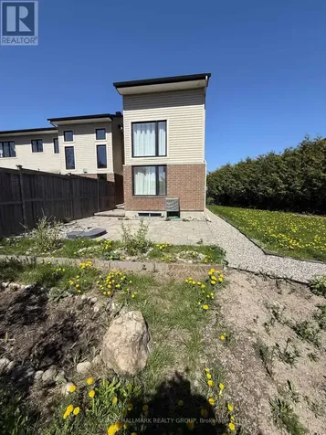 1158 Tischart Crescent Ottawa ON K2T 0G4