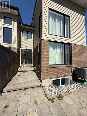 1158 Tischart Crescent Ottawa ON K2T 0G4