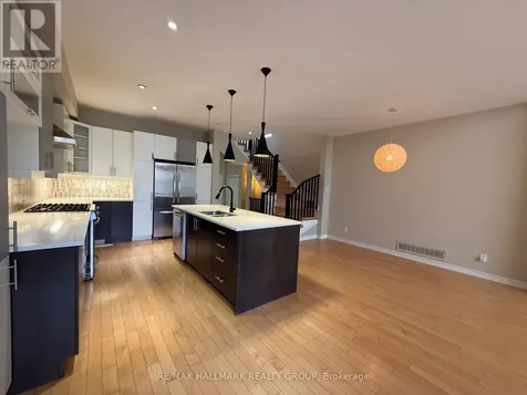 1158 Tischart Crescent Ottawa ON K2T 0G4