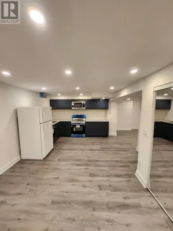 212 River Ridge Boulevard Aurora ON L4G 7T7
