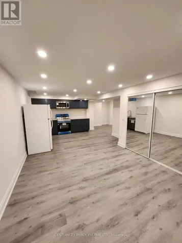 212 River Ridge Boulevard Aurora ON L4G 7T7