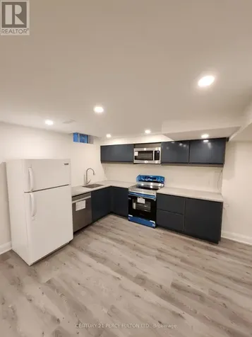 212 River Ridge Boulevard Aurora ON L4G 7T7