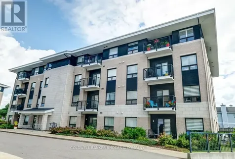 225 Winterfell Private Ottawa ON K1G 4J1