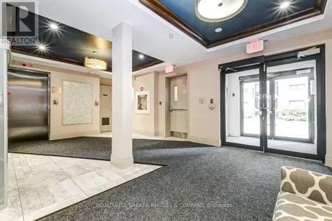 225 Winterfell Private Ottawa ON K1G 4J1