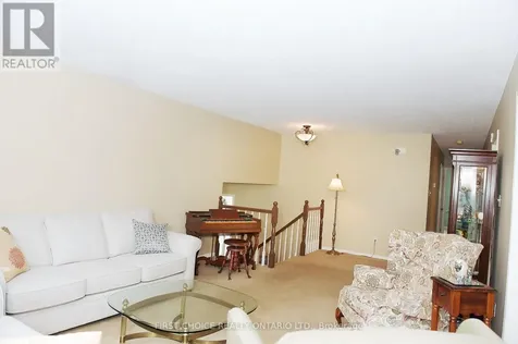 13 Queenston Drive Ottawa ON K0A 2Z0