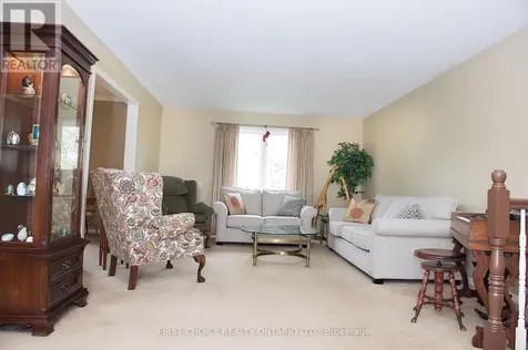 13 Queenston Drive Ottawa ON K0A 2Z0