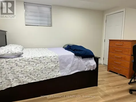 7 Garland Avenue Cambridge ON N1T 0E7