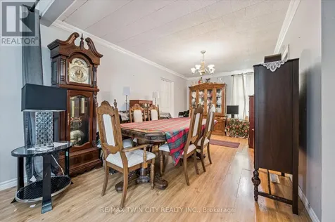 27 Roseview Avenue Cambridge ON N1R 4A5