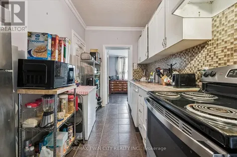 27 Roseview Avenue Cambridge ON N1R 4A5