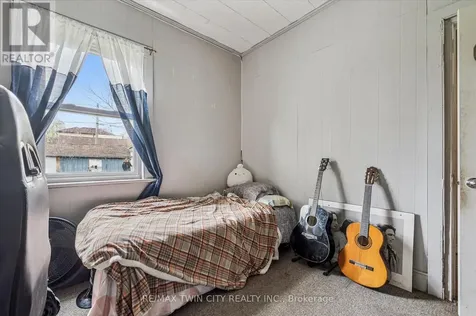 27 Roseview Avenue Cambridge ON N1R 4A5