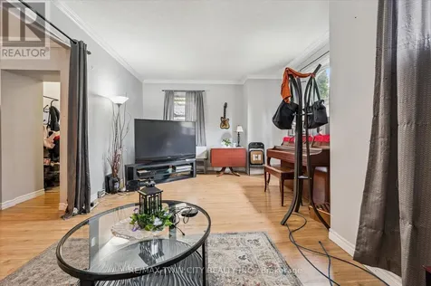 27 Roseview Avenue Cambridge ON N1R 4A5