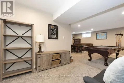 1094 River Road West Wasaga Beach ON L9Z 2W7