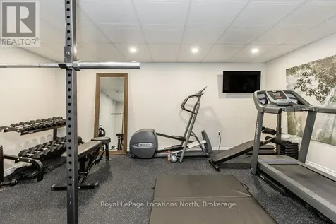 1094 River Road West Wasaga Beach ON L9Z 2W7
